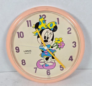 Disney Wanduhr Minnie Mouse Lorus Quarz Kinderzimmer Baby rosa 9,75 funktioniert nicht - Bild 1 von 3