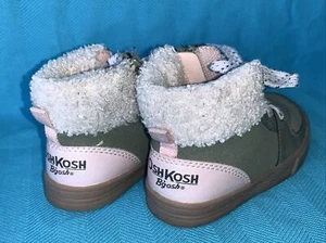 Vintage Fuzzy Fleece Lined OSH KOSH B'GOSH Boots Booties Toddler Size 7 ❤️sj15m8 - Picture 1 of 9
