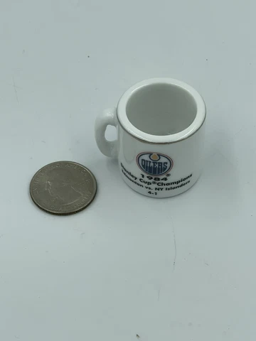 NHL STANLEY CUP CRAZY MINI MUG EDMONTON OILERS 1984 CHAMPS W/OPPONENT &SCORE Cover
