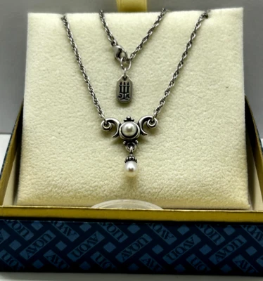 Collar James Avery de plata de ley Foto 1 de 3