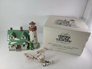 Heritage Village: Dept 56 New England Village Craggy Cove Lighthouse 1987 - Picture 1 of 7