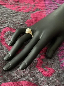 Lovely Vintage Ring - Genuine Pink Pearl in 14K Solid Gold Setting - Size 6 - Picture 1 of 7