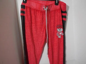 New Ladies Wisconsin Badgers Red Black Logo Capri Lounge Loose Pants Size Medium - Picture 1 of 3