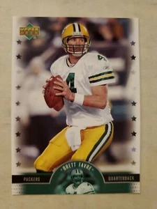 2005 Upper Deck Legends Brett Favre card #8 - Picture 1 of 2