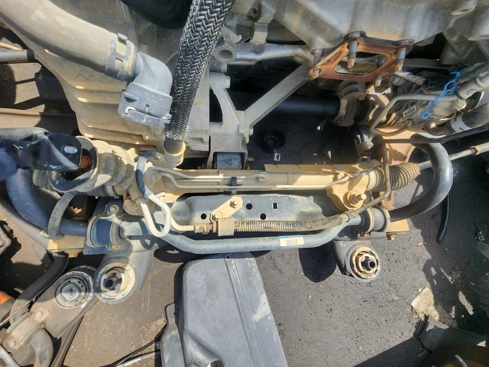 Cadillac SRX 2010 2011 barra de dirección y piñón Foto 1 de 1