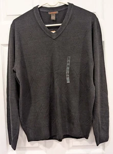 NEW Dockers Men's Extra Soft Classic V-Neck Long Sleeve Gray Sweater Size Medium - Picture 1 of 4