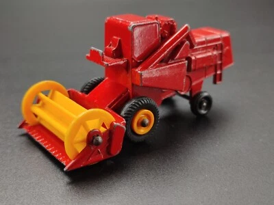 Matchbox Lesney #65 Claas Combine Harvest RARE Made in England with Box - Image 1 of 4