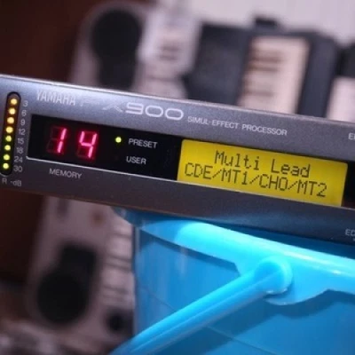 Yamaha FX900 Simul-Effect Processor Multi Effects Maintained Used Japan Import - Image 1 of 4