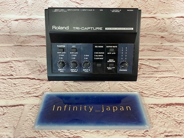 Roland UA-33 TRI-CAPTURE USB Audio Interface Audio/MIDI fast ship free ship - Image 1 of 4