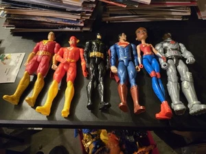DC Comics 12 Inch Figures Superman, Batman, Flash, Wonder Woman, Shazam, Cyclops - Picture 1 of 3
