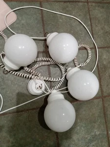 6 globi luce bianco corda riccia corda camper esterno festa funziona così com'è meno 1 globo - Foto 1 di 3