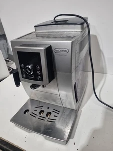 DeLonghi Kaffeevollautomat - Silber - Bild 1 von 4