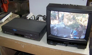Working 2003 Samsung DVD/VHS Player Combo Model V3500 DVD  - Picture 1 of 9