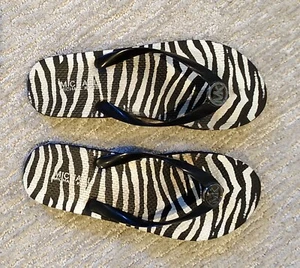 Michael Kors Black & White Zebra Striped Flip Flops Sandals (10) - Picture 1 of 5