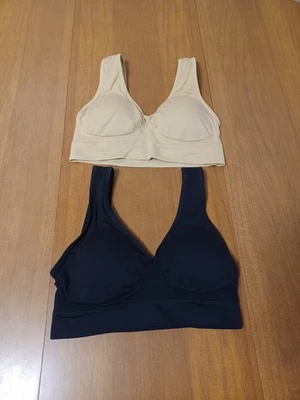 Genie Bras Mujer Grande Negro y Beige Pullover Acolchado Deportes (2) Foto 1 de 4