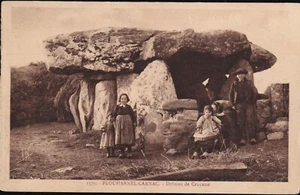 PLOUHARNEL-CARNAC 56 Dolmen de Crucuno animé enfants CPA non circulée vers 1930 - Imagen 1 de 2