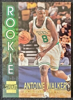 Tarjeta de la NBA 1997 Antoine Walker (RC) Boston Celtics Topps novato lámina dorada #R12 Foto 1 de 2