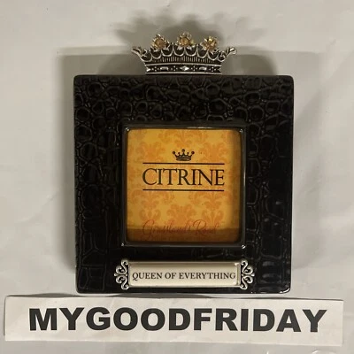 Marco de fotos de piedra de nacimiento Grasslands Road Queen of Everything CITRINO Foto 1 de 4