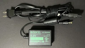 Genuine Sony AC Charger for Sony eBook Digital Book Reader, AC-S5220E, 5.2v - Picture 1 of 6