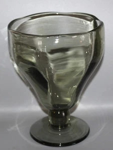 VINTAGE STROMBERGSHYTTAN SCHWEDISCHE STROMBERG GRÜNE ROEMER-VASE MIT FUSS um 1930 - Bild 1 von 8