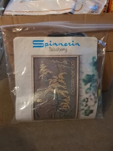 GOLDENRODS De Colección Spinnerin Crewel Kit de Costura Estilo Boho Hippie Bordado - Imagen 1 de 2