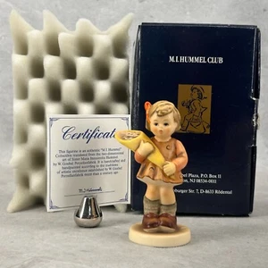 Vintage Hummel Figurine Goebel A Sweet Offering 549/3/0 Club Collection TMK 7 - Picture 1 of 19