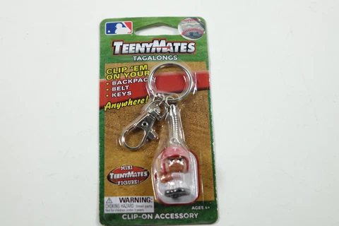 MLB TeenyMates Tagalongs Philadelphia Phillies Keychain (Regular) Cover