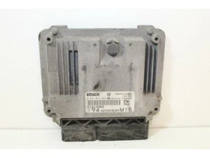 0281012963 CENTRALINA MOTORE ECU BOSCH FIAT CROMA (194) 1.9 MULTIJET 16V 150CV M - Foto 1 di 3
