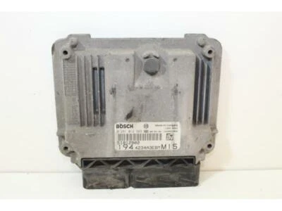 0281012963 CENTRALINA MOTORE ECU BOSCH FIAT CROMA (194) 1.9 MULTIJET 16V 150CV M - Immagine 1 di 3