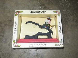 VINTAGE NUSSKNACKER GUSSEISEN - Bild 1 von 4