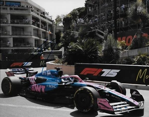 Signed Pierre Gasly Formula 1 Alpine Racing Autograped 8x10 Photo # 8 Original - Picture 1 of 2