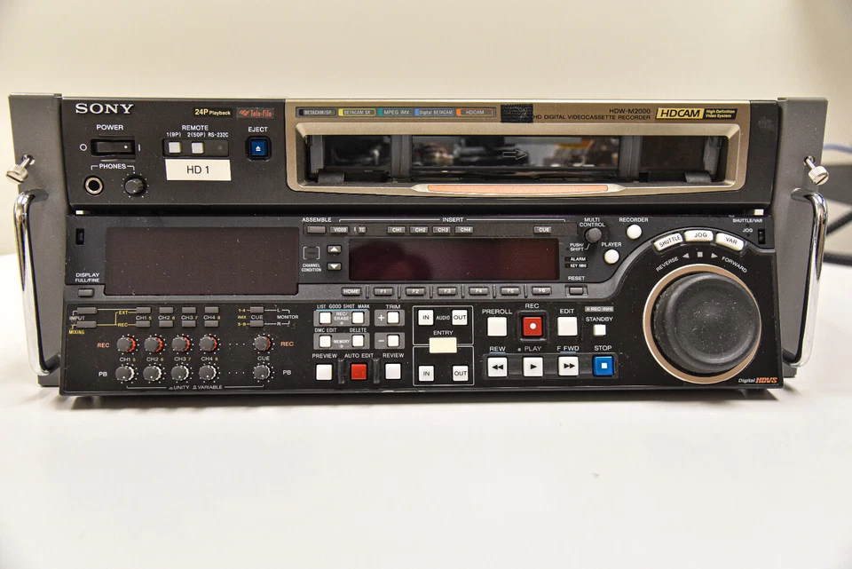 SONY HDW-M2000 HDCAM HD Digital Videocassette Recorder - Image 1 of 4