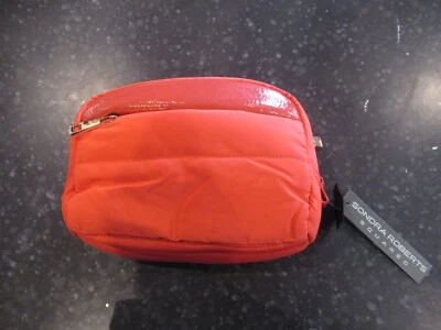 Bolsa acolchada naranja cuadrada Sondra Roberts (correa NO incluida) Foto 1 de 4