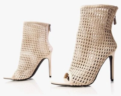 NIB Cape Robbin Beige Stretch Peep Toe Heels Size 8 - Image 1 of 4