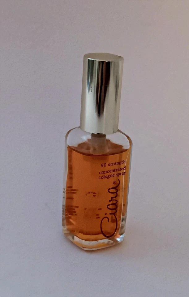 Ciara Revlon Spray Colonia Concentrado, 80 Fuerzas, 0.45 Floz Eau de Parfum Foto 1 de 4