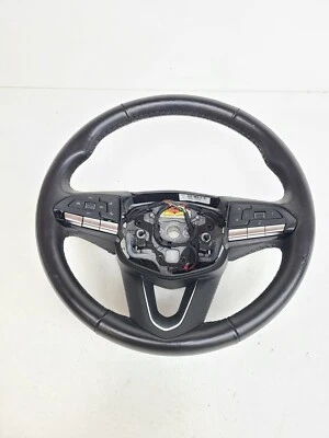 Cadillac XT4 2019-2025 volante cuero con botón de interruptor negro OEM Foto 1 de 4