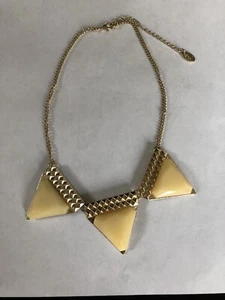 "Collar distintivo babera triángulo modernista triángulo modernista estilo crema de 19""" - Imagen 1 de 7
