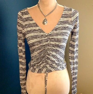 Lulus Lulu's Cozy Kick Back Langarmshirt dunkelblau-weiß gestreift S - Bild 1 von 4