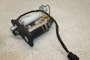 20 HARLEY-DAVIDSON IRON 883 XL883N FUEL GAS PUMP 75268-07F - Picture 1 of 9