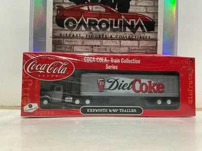1:87 COCA-COLA - KENWORTH W/45’ TRAILER SERIES 2 OF 3 NO.8221 - Image 1 of 2