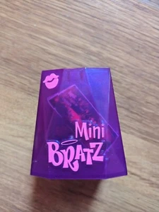 Mini Bratz Minis Limited Series 2022 Purple with 2 Figures Cameron & Car - Picture 1 of 5
