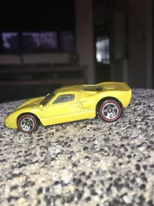 HOT WHEELS Ford GT-40 Red Line Yellow 1999 - Picture 1 of 6