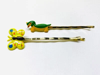Juego de 2 alfileres bobby vintage para niños esmaltados perro mariposa conjunto de 2 Foto 1 de 4