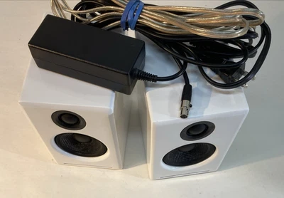 Audioengine A2+ Plus Wireless Bluetooth Desktop Monitor Lautsprecher weiß - Bild 1 von 4