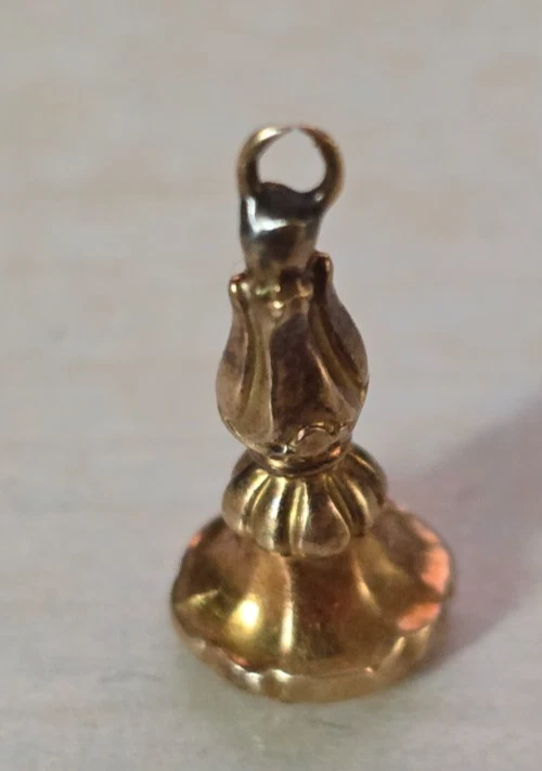 PENDENTIF OR 18K ANCIEN SCEAU - Photo 1/4