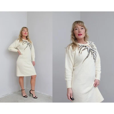 Vestido Suéter de Invierno Vintage Años 90 Cremoso Angora Con Cuentas ~ Para Mujer Pequeño a LG 90 Foto 1 de 4