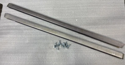 Protectores basculantes AMC Jeep CJ7 de fábrica OEM moldura de aluminio Renegade Laredo Foto 1 de 4