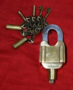 Brass Glossy Tricky Lock With 06 Keys Mysterious Puzzle Home Decor Padlock EK181 - Picture 1 of 5