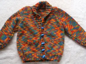 Grün Orange Rot Handgestrickt Hergestellt IN Irland Cardigan 2 Jahre Kommode 24 - Bild 1 von 3