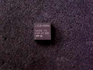 LIS3LV02DQ - ST Microelectronics - 3 Axis Accelerometer (QFPN-28) - Foto 1 di 2